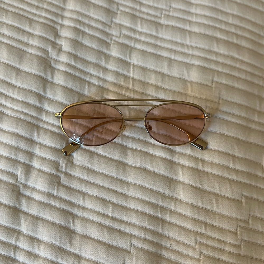 AUTHENTIC BURBERRY VINTAGE GLASSES w light pink shade